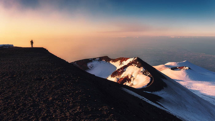 四张群山高山山峰PPT背景图片